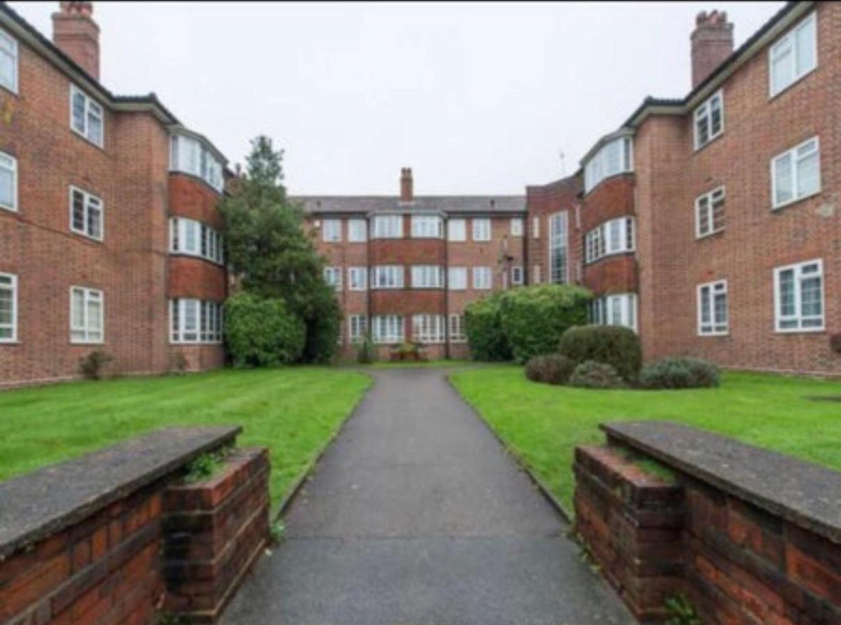 Beddington Park Lodge West Валингтон Экстерьер фото